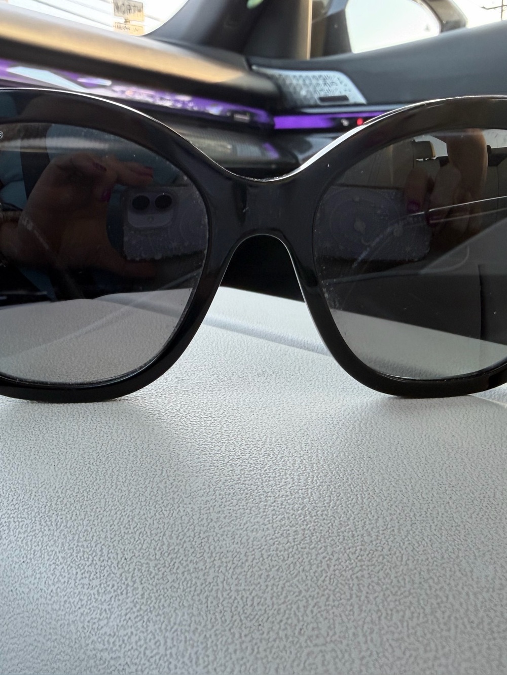 Chanel black pearl sunglasses in great condition